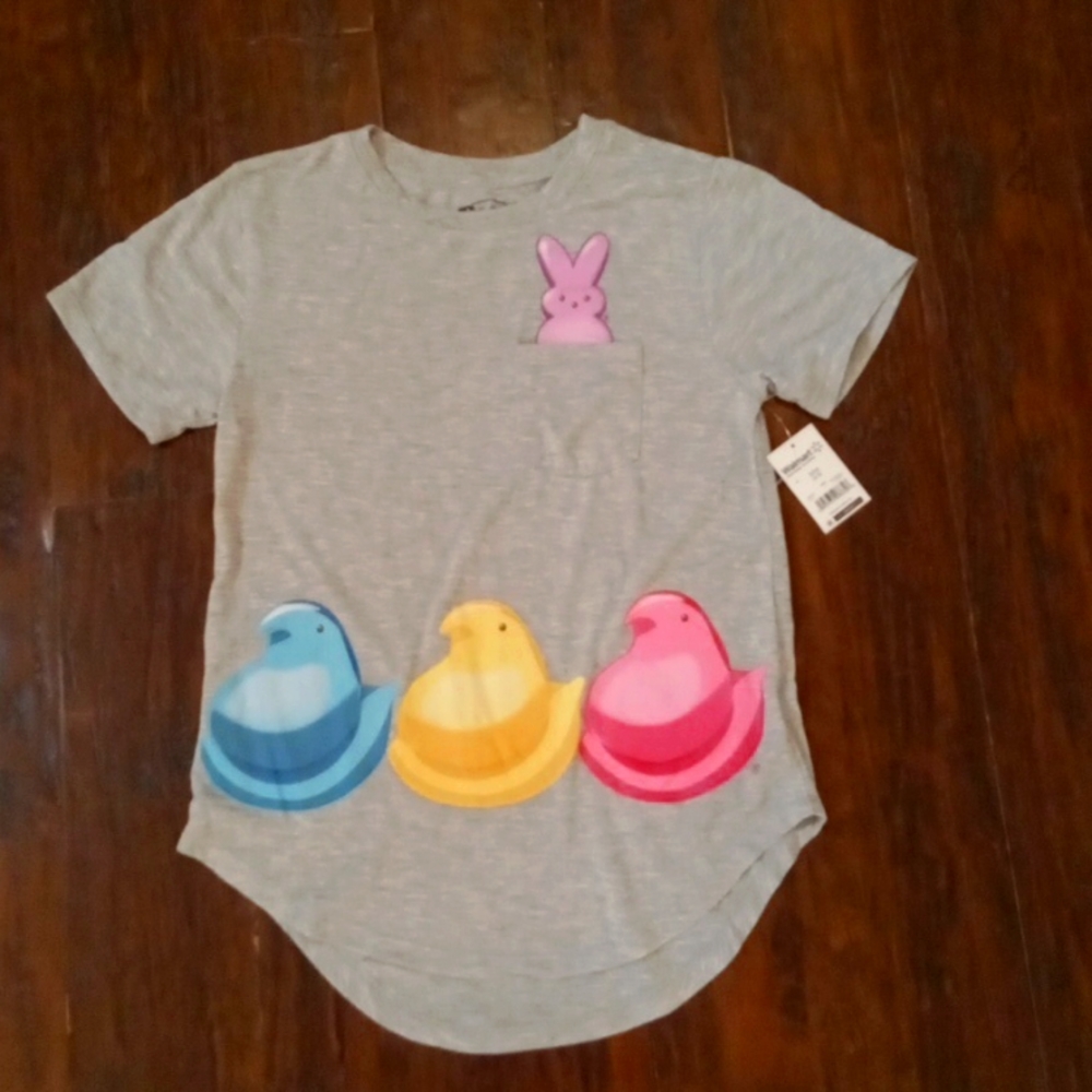 NWT Grey Peeps Candy Short Sleeve Graphic Tee Size Small